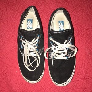 Black vans comfy cute sneakers